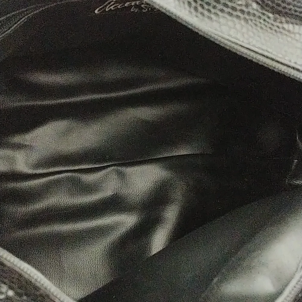 Sharif Black Hand Bag - Picture 12 of 16